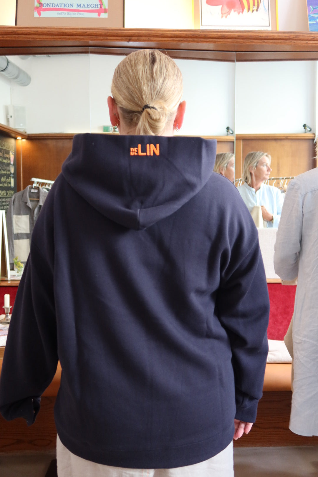 Der DeLin Hoody